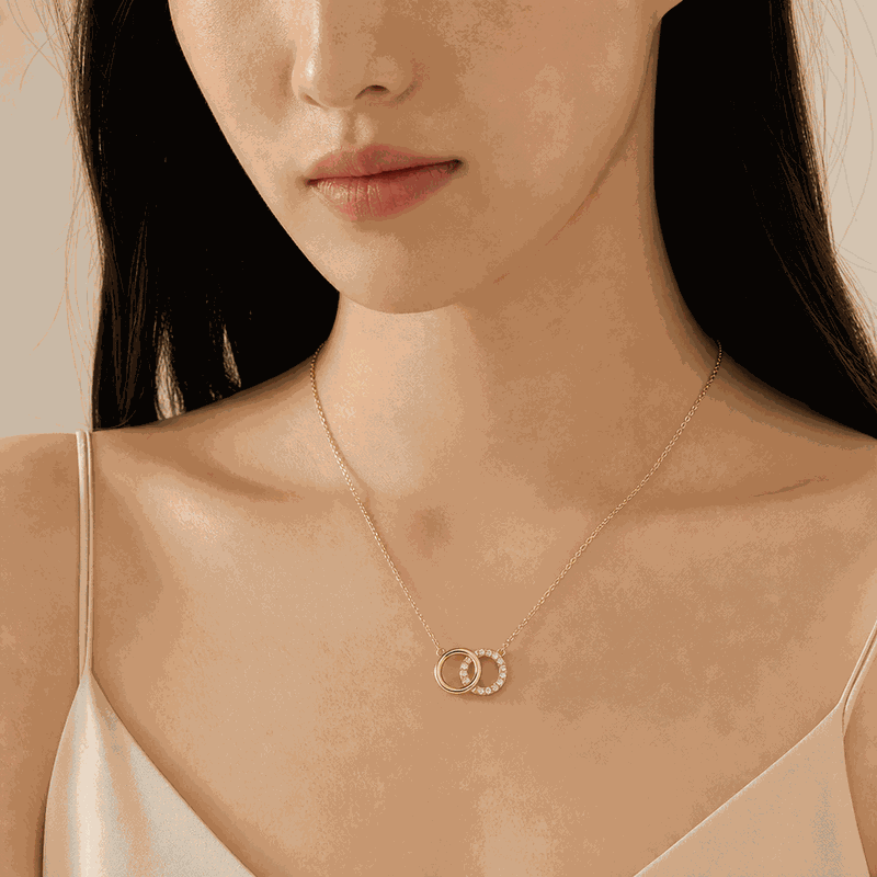 Interlocking Circle Lab-Grown Diamond Pendant Necklace