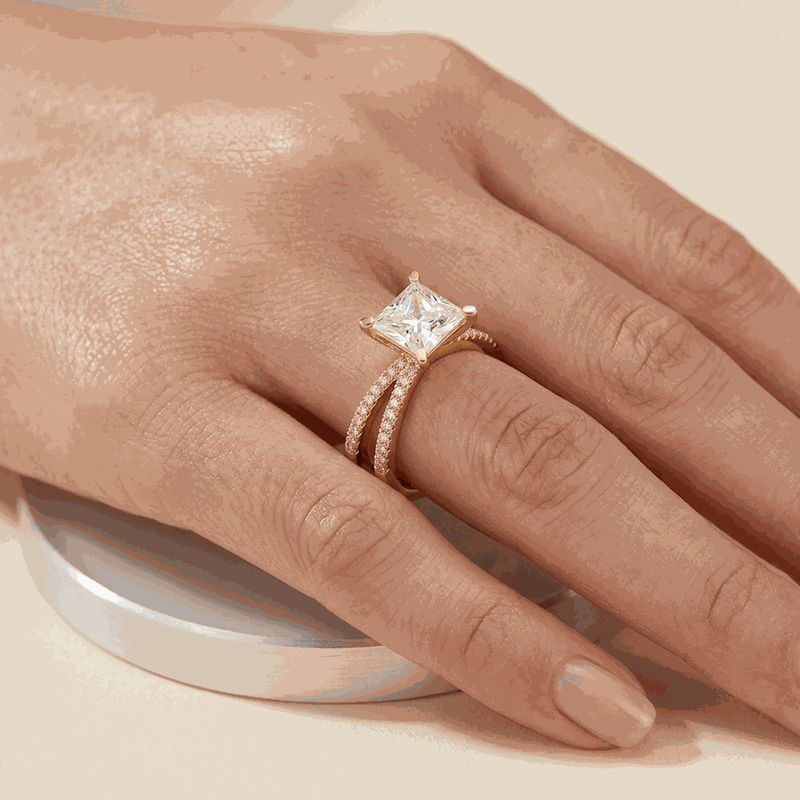 Princess Cut Lab-Grown Diamond Criss-Cross Ring
