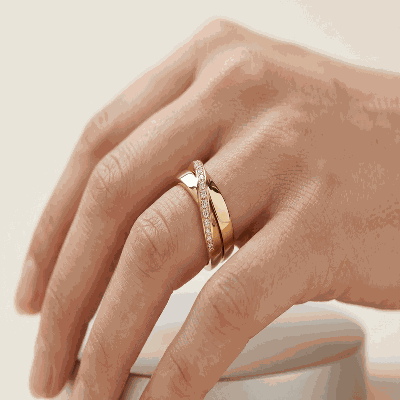 Round-Cut Lab-Grown Diamond Couple Ring Set