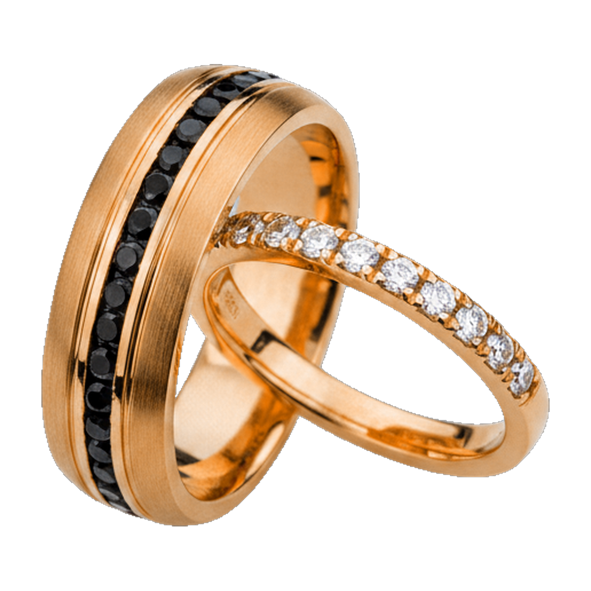 Yellow gold couple ring set angle