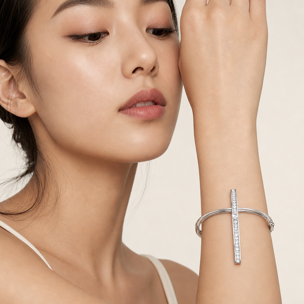 Channel Set Bangle